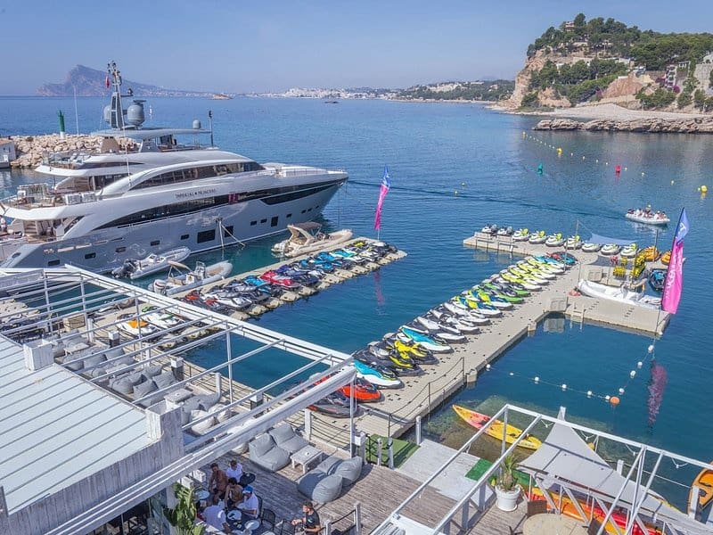 3 bedroom Apartment for sale in Altea with garage - € 1,450,000 (Ref: 7392374)