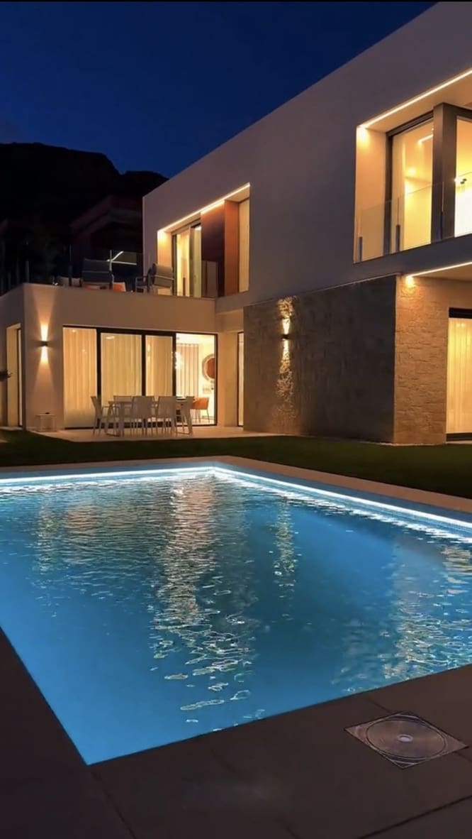 3 chambre Villa/Maison à vendre à Finestrat avec piscine garage - 995 000 € (Ref: 7432608)