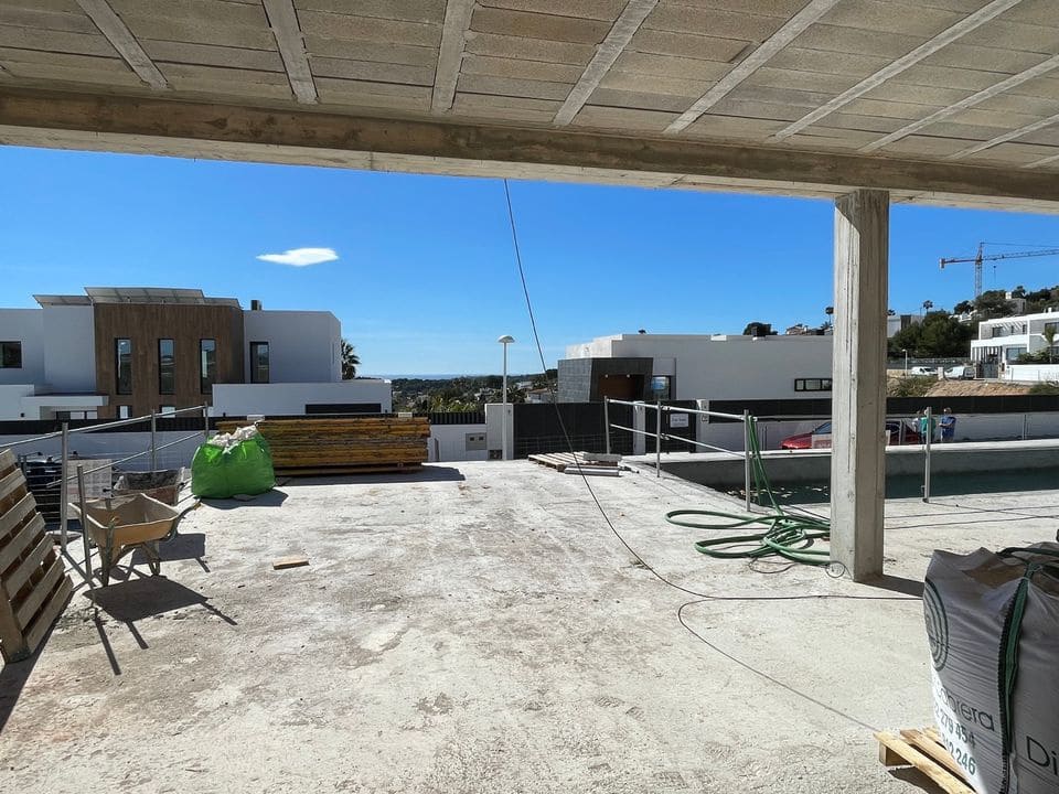 3 bedroom Villa for sale in Moraira with pool garage - € 1,675,000 (Ref: 7508894)