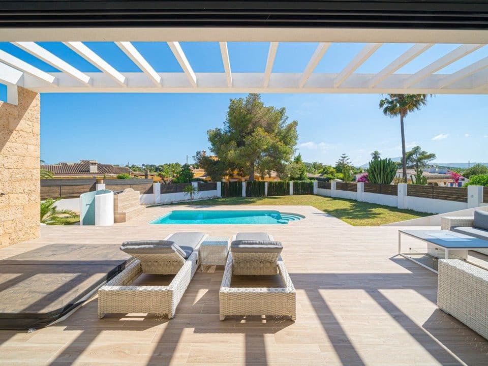 4 bedroom Villa for sale in Javea / Xabia with pool garage - € 1,175,000 (Ref: 7508898)
