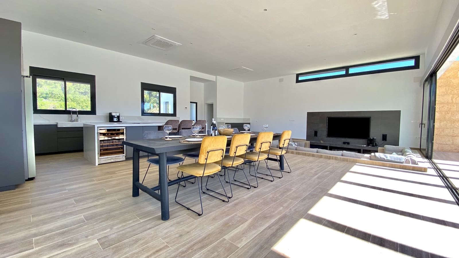 4 bedroom Villa for sale in Javea / Xabia with pool garage - € 1,175,000 (Ref: 7508898)