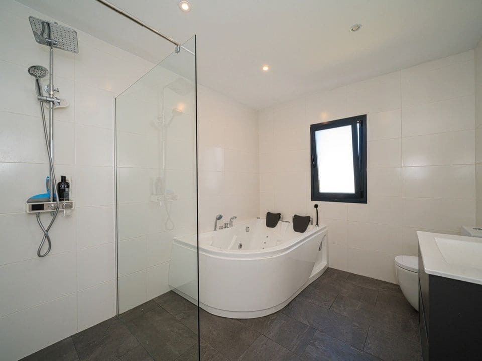 4 bedroom Villa for sale in Javea / Xabia with pool garage - € 1,175,000 (Ref: 7508898)