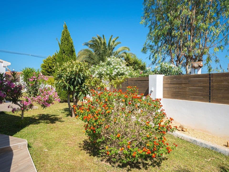 4 bedroom Villa for sale in Javea / Xabia with pool garage - € 1,175,000 (Ref: 7508898)