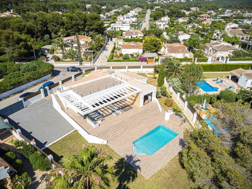 4 bedroom Villa for sale in Javea / Xabia with pool garage - € 1,175,000 (Ref: 7508898)