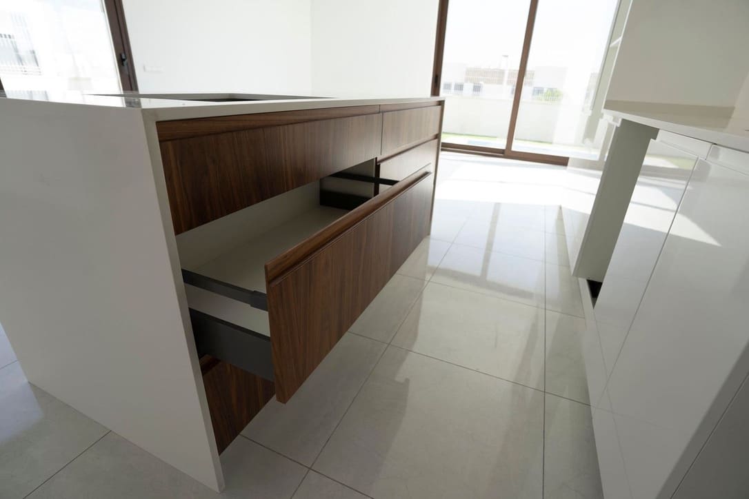 3 bedroom Villa for sale in Polop with pool garage - € 550,000 (Ref: 7511759)