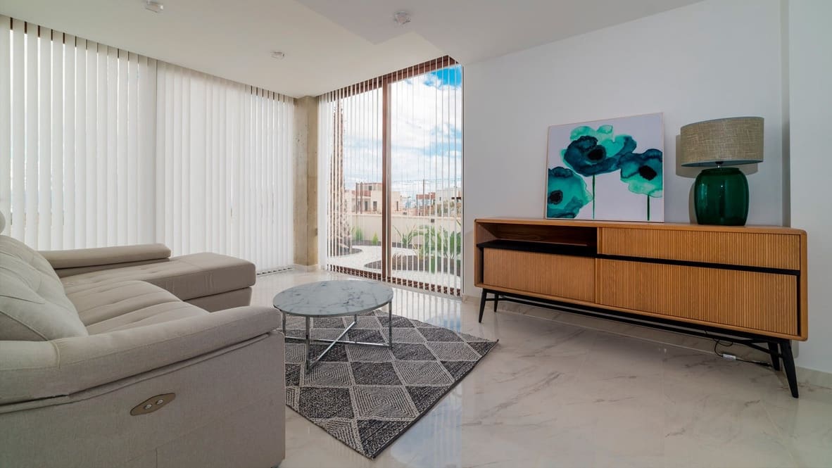 3 bedroom Villa for sale in Polop with pool garage - € 550,000 (Ref: 7511759)