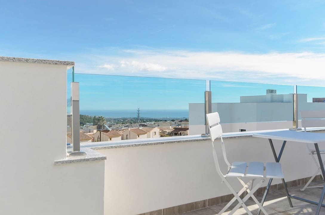 3 bedroom Villa for sale in Polop with pool garage - € 829,000 (Ref: 7511759)