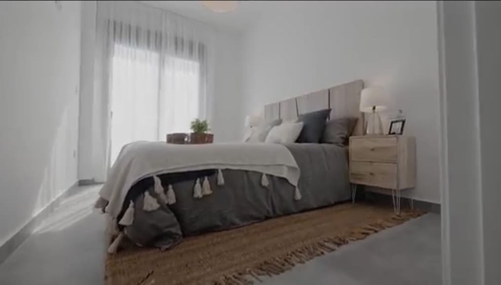 2 soveværelse Semi-Rækkehus til salg i Orihuela med swimmingpool garage - € 275.000 (Ref: 7536910)