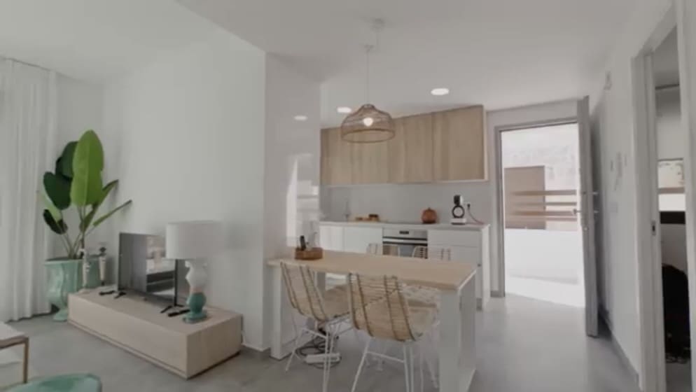 2 soveværelse Semi-Rækkehus til salg i Orihuela med swimmingpool garage - € 275.000 (Ref: 7536910)