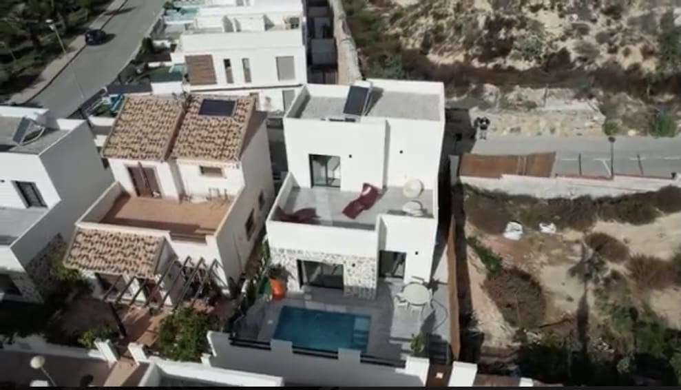 3 bedroom Villa for sale in Orihuela with pool garage - € 339,000 (Ref: 7539422)