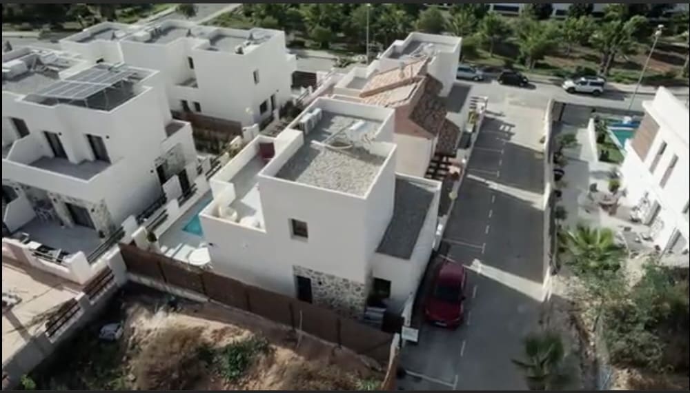 3 bedroom Villa for sale in Orihuela with pool garage - € 339,000 (Ref: 7539422)