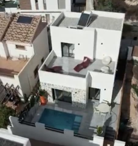 3 bedroom Villa for sale in Orihuela with pool garage - € 329,000 (Ref: 7541832)