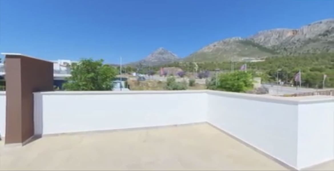 3 bedroom Villa for sale in Polop with pool garage - € 440,000 (Ref: 7581346)