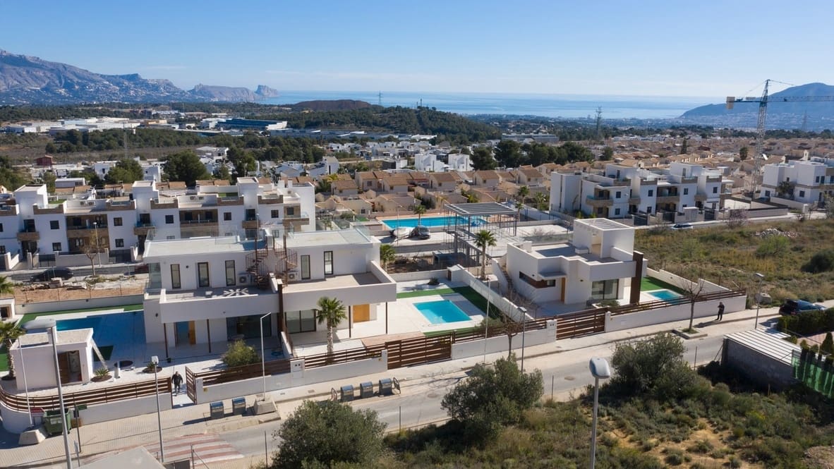 3 quarto Moradia para venda em Polop com piscina garagem - 480 000 € (Ref: 7581347)