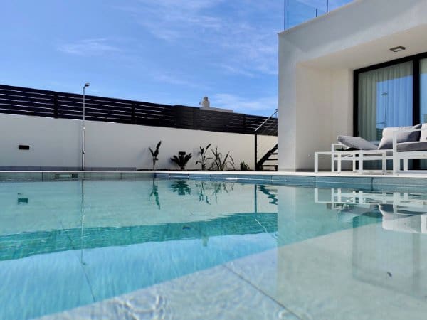 3 bedroom Villa for sale in Polop with pool garage - € 592,000 (Ref: 7581350)