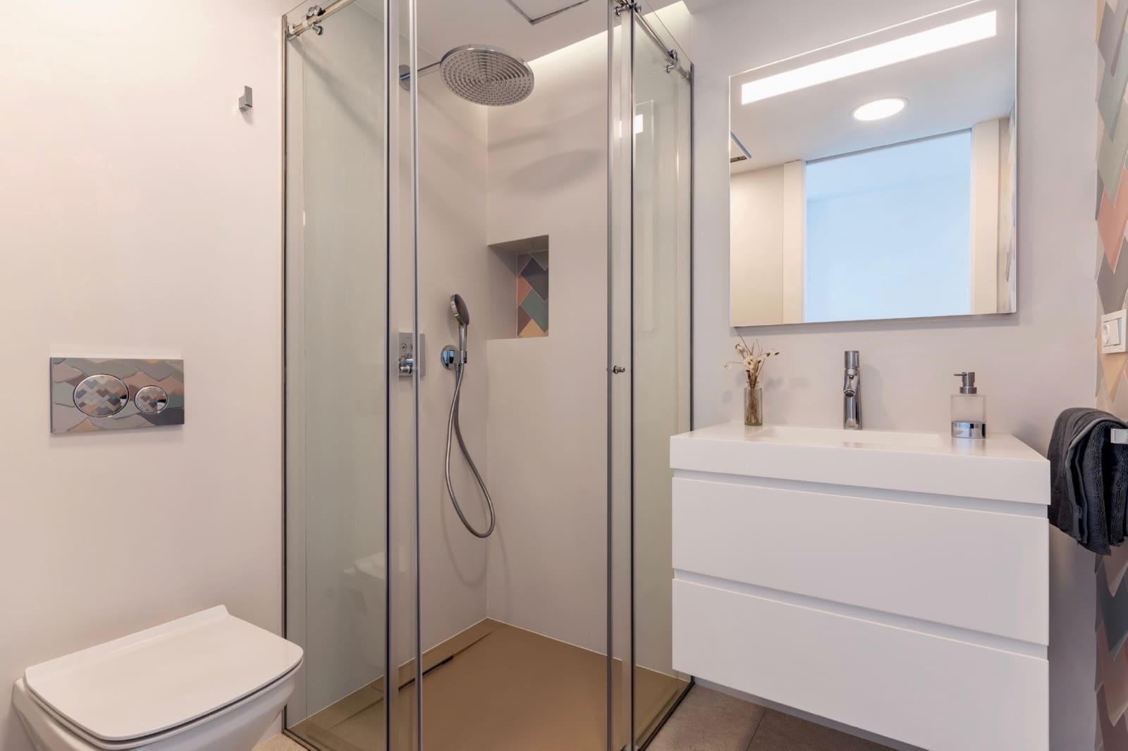 4 bedroom Villa for sale in Altea with pool garage - € 2,085,000 (Ref: 7634273)