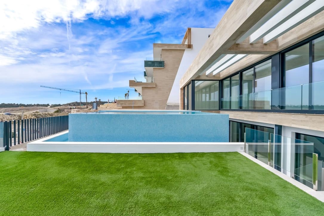 4 bedroom Villa for sale in Finestrat - € 1,199,000 (Ref: 7634278)