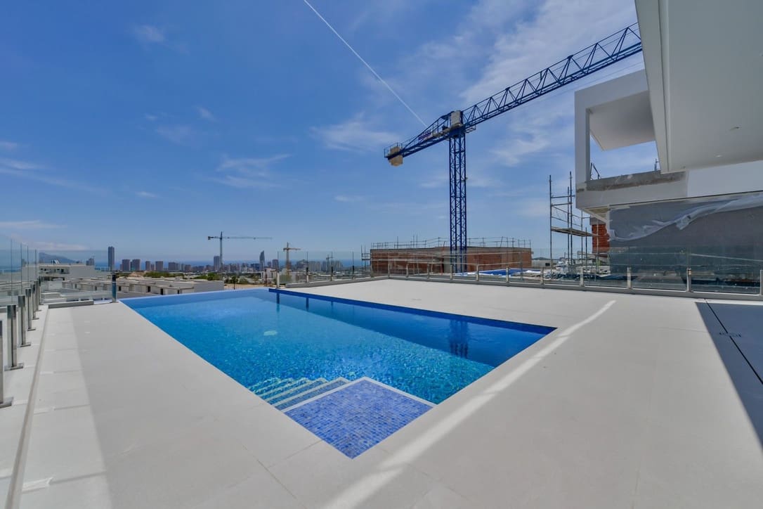 4 Zimmer Villa zu verkaufen in Finestrat mit Pool Garage - 1.150.000 € (Ref: 7640739)