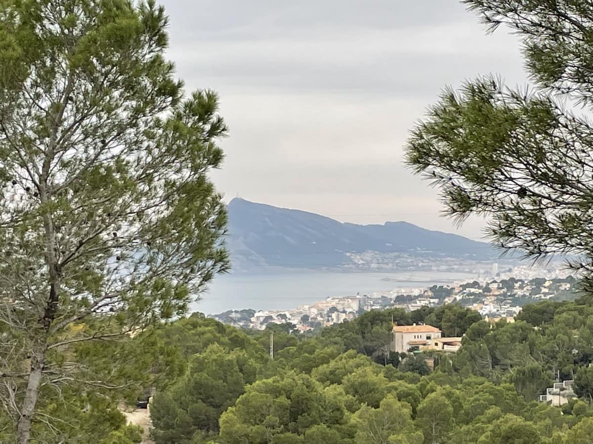 Villa for sale in Altea - € 244,224 (Ref: 7740197)