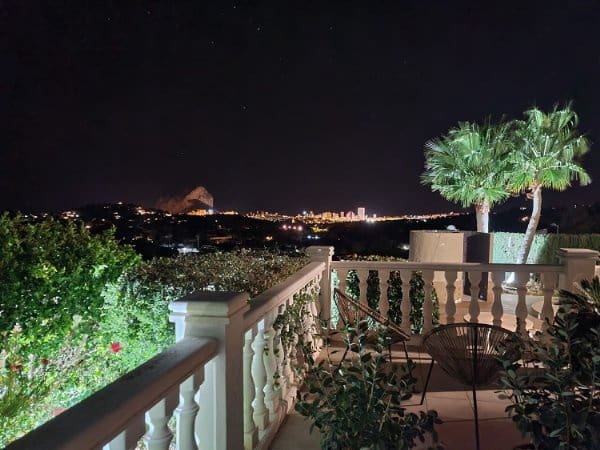 5 bedroom Villa for sale in Calpe / Calp with pool garage - € 895,000 (Ref: 7960536)