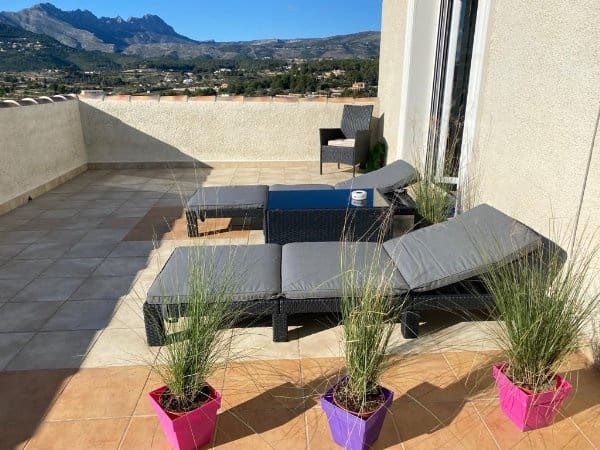 5 bedroom Villa for sale in Calpe / Calp with pool garage - € 895,000 (Ref: 7960536)