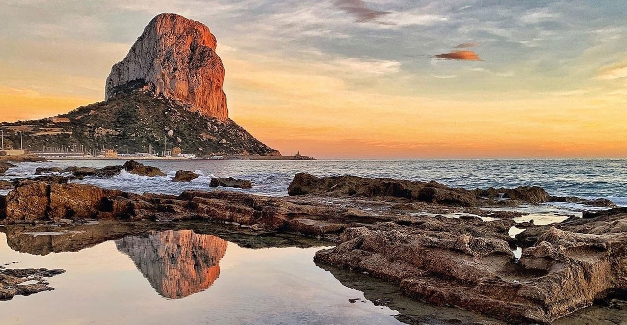 5 bedroom Villa for sale in Calpe / Calp with pool garage - € 895,000 (Ref: 7960536)