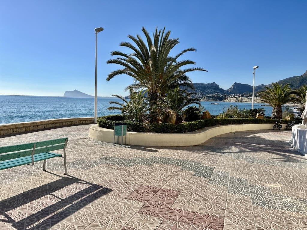 2 soveværelse Lejlighed til salg i Calpe / Calp med garage - € 498.000 (Ref: 7994383)