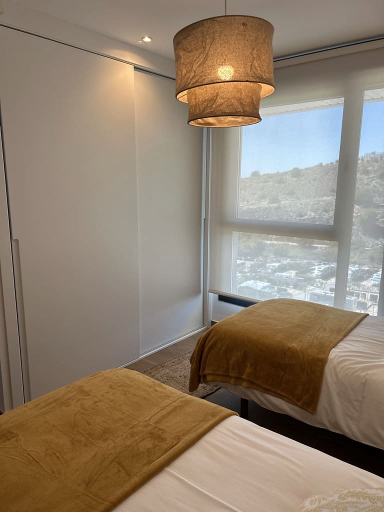 2 bedroom Apartment for sale in La Villajoyosa / Vila Joiosa with garage - € 650,000 (Ref: 8221873)