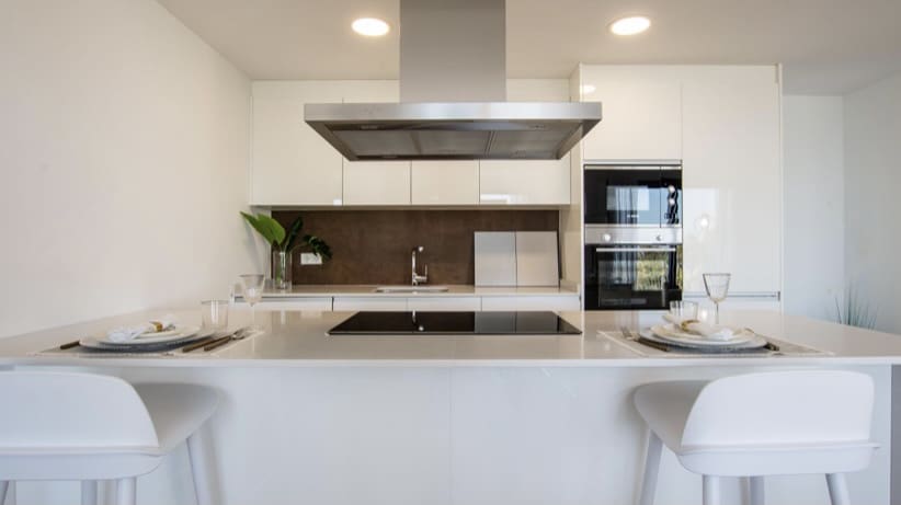 2 bedroom Apartment for sale in La Villajoyosa / Vila Joiosa with garage - € 680,000 (Ref: 8222020)