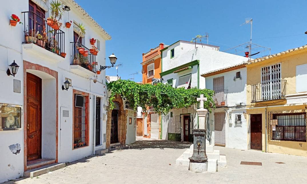 2 bedroom Villa for sale in Els Poblets with pool garage - € 329,000 (Ref: 8399705)
