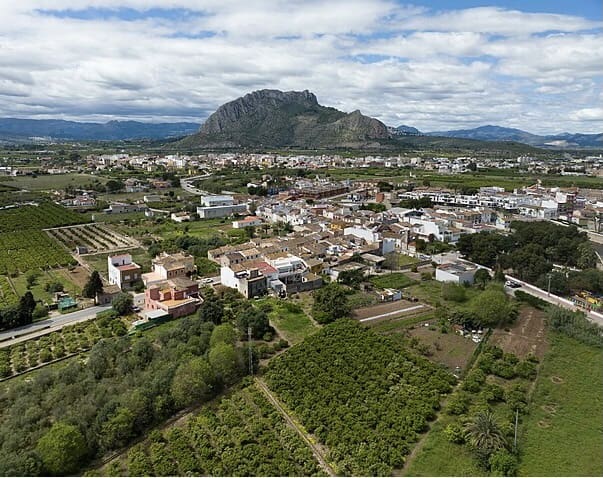 2 bedroom Villa for sale in Els Poblets with pool garage - € 329,000 (Ref: 8399705)