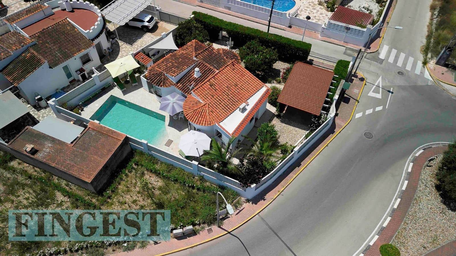 2 bedroom Villa for sale in Els Poblets with pool garage - € 329,000 (Ref: 8399705)