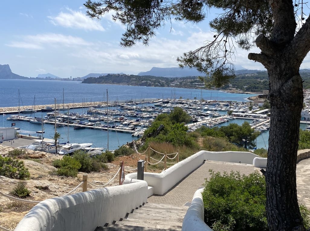 4 bedroom Villa for sale in Moraira with pool garage - € 1,725,000 (Ref: 8446619)