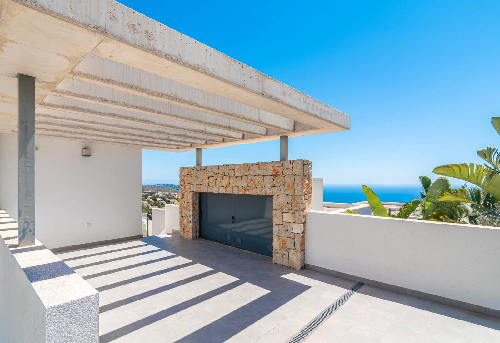 4 bedroom Villa for sale in Benitachell / Benitatxell with pool garage - € 1,150,000 (Ref: 8446685)