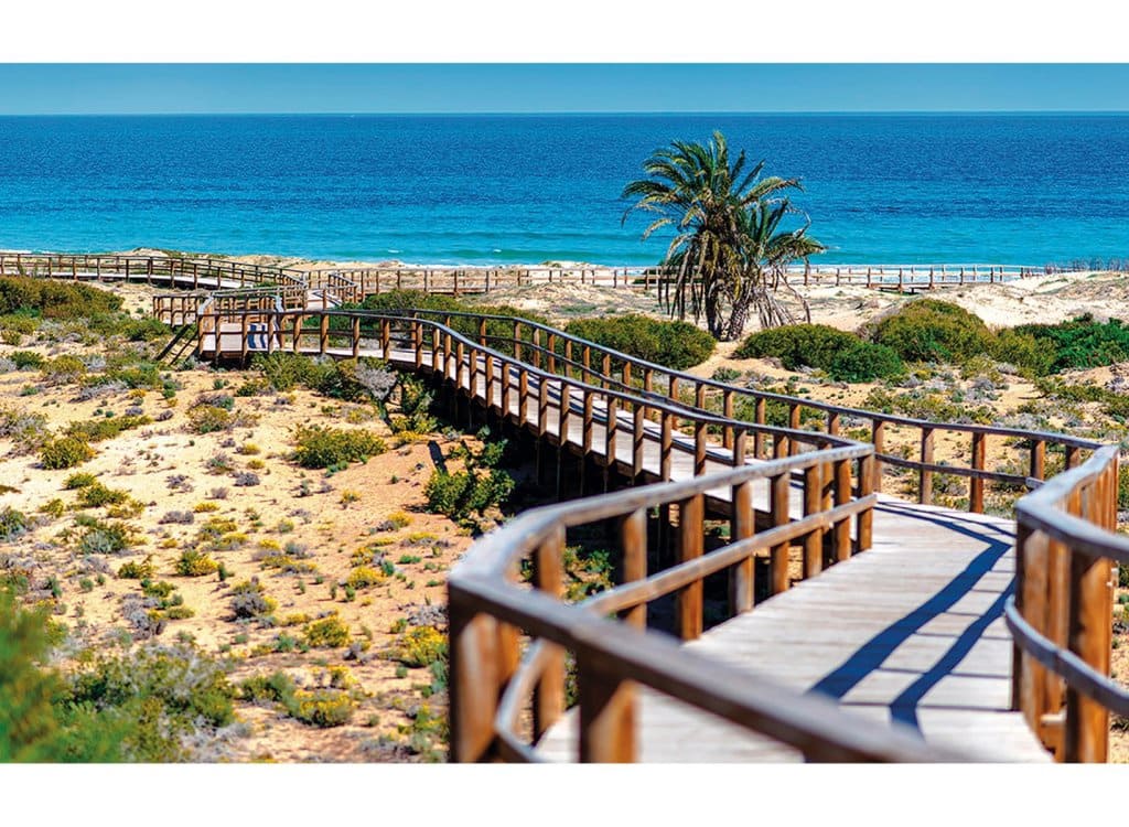 3 bedroom Apartment for sale in Alicante / Alacant city with garage - € 260,000 (Ref: 8456425)