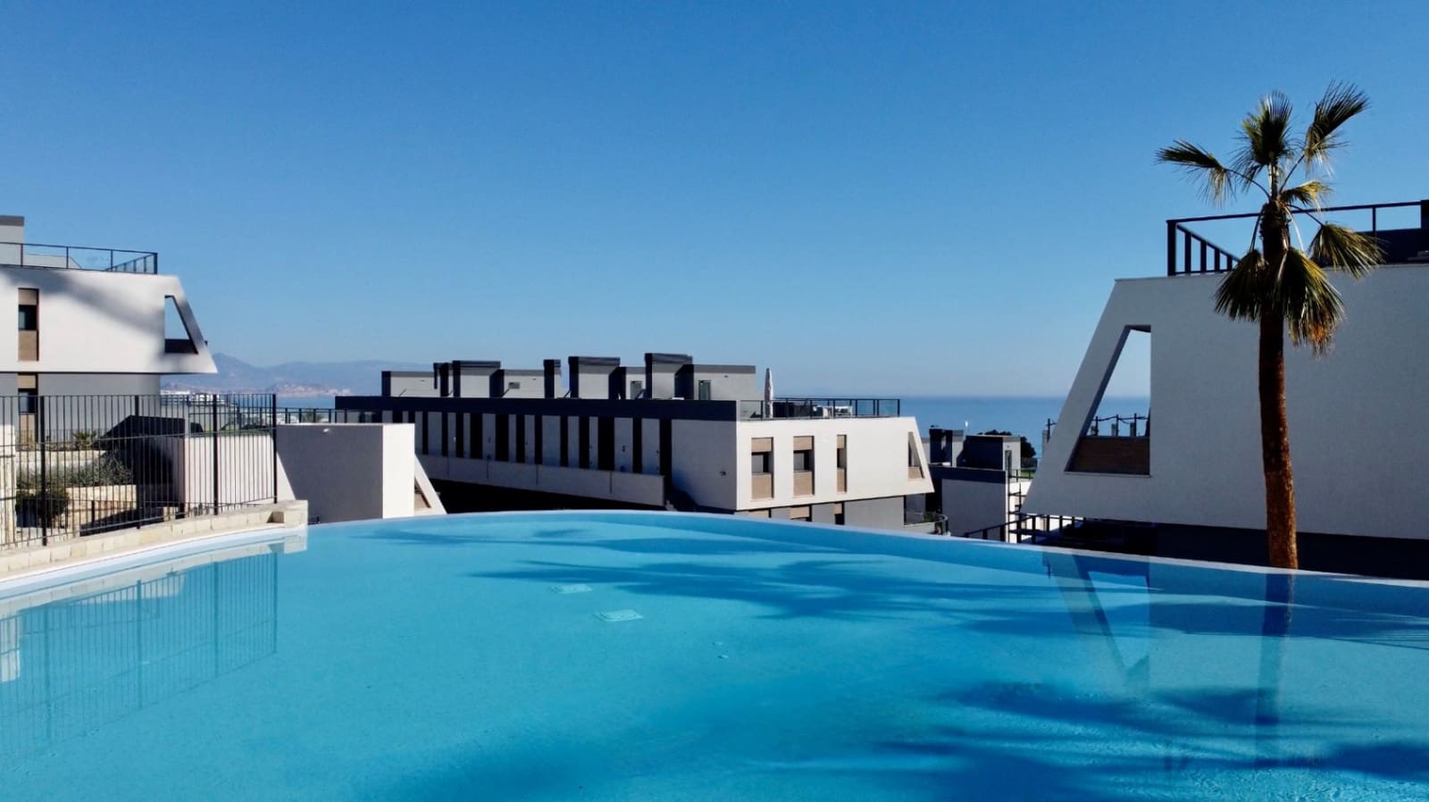 3 soveværelse Lejlighed til salg i Alicante by med garage - € 405.000 (Ref: 8467575)