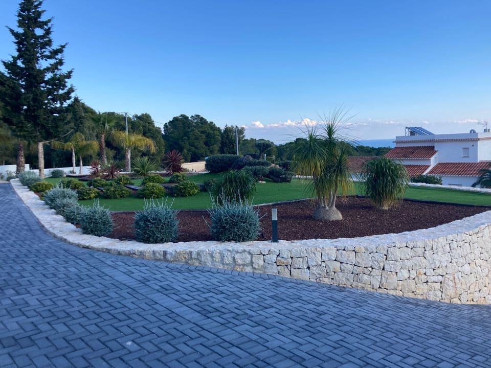 8 bedroom Villa for sale in Benissa - € 4,470,000 (Ref: 8575398)