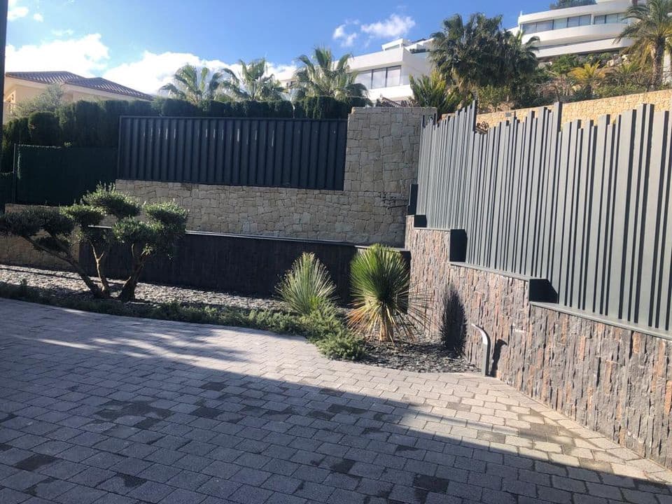 8 bedroom Villa for sale in Benissa - € 4,470,000 (Ref: 8575398)