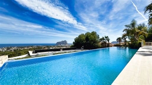 5 bedroom Villa for sale in Benissa with pool garage - € 2,945,000 (Ref: 8616545)