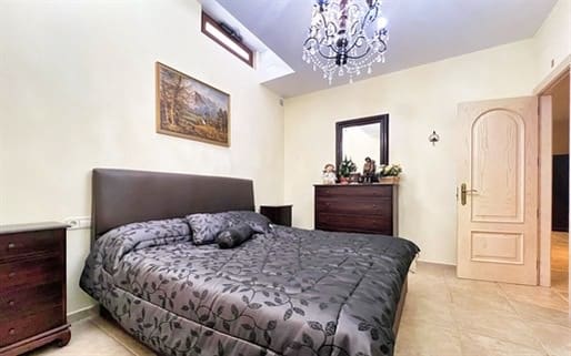 5 bedroom Villa for sale in Benissa with pool garage - € 2,945,000 (Ref: 8616545)