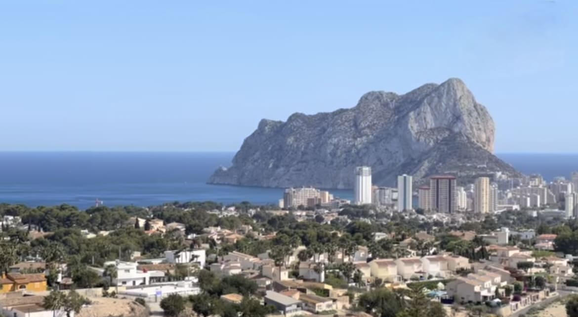 5 bedroom Villa for sale in Benissa with pool garage - € 2,945,000 (Ref: 8616545)