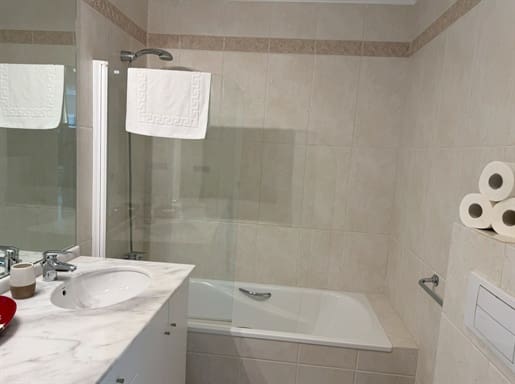 2 soveværelse Lejlighed til salg i Benissa med garage - € 335.000 (Ref: 8636007)