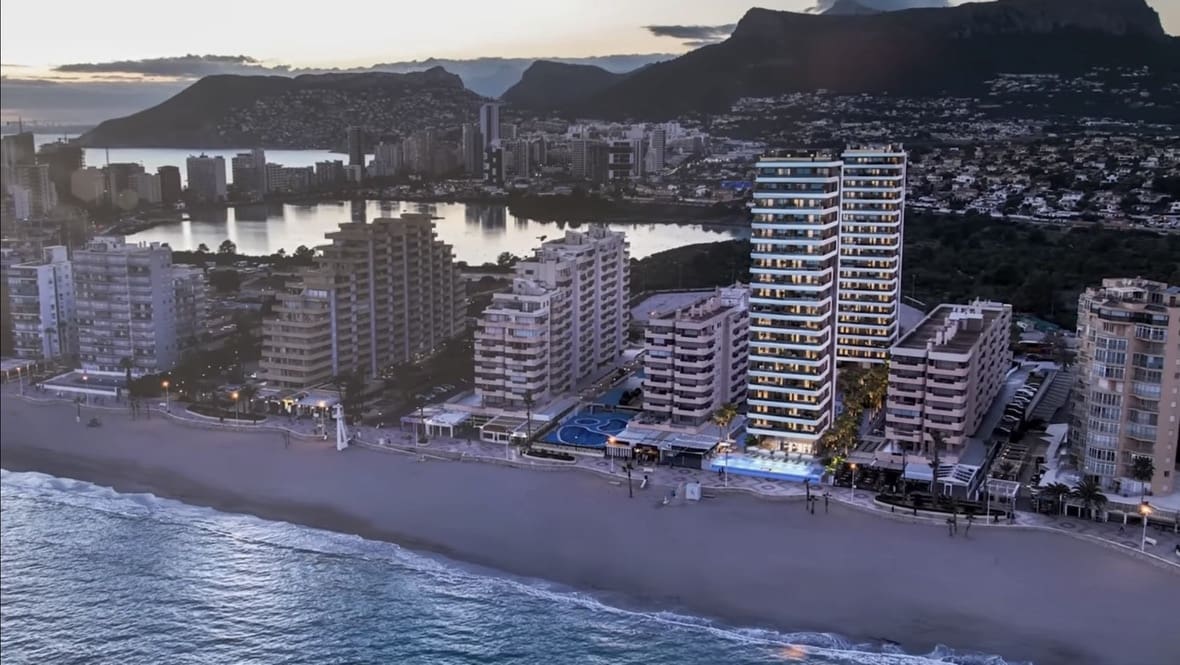 3 soverom Leilighet til salgs i Calpe / Calp med garasje - € 1 315 000 (Ref: 8659994)