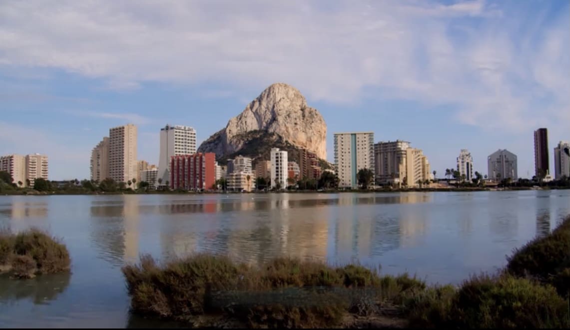 3 bedroom Apartment for sale in Calpe / Calp with garage - € 1,015,000 (Ref: 8659995)