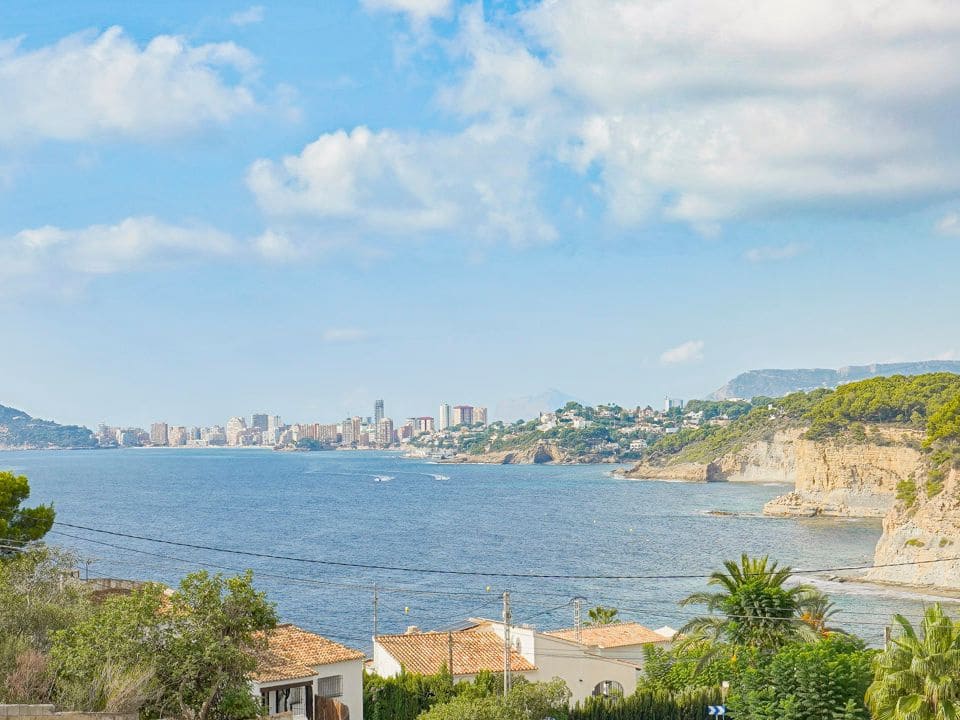 3 bedroom Apartment for sale in Calpe / Calp with garage - € 1,672,000 (Ref: 8659999)