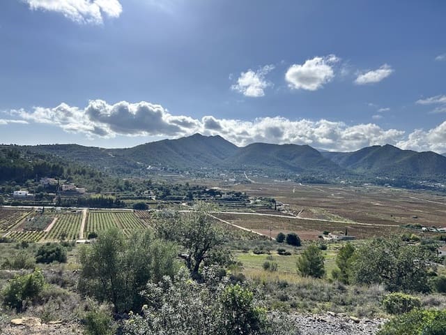 9 bedroom Restaurant/Bar for sale in Llíber with garage - € 1,550,000 (Ref: 8683138)