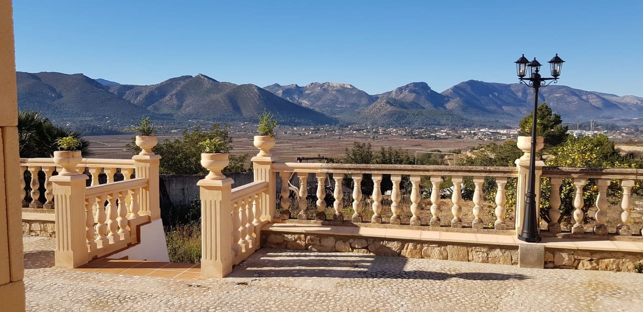 9 soveværelse Restaurant/Bar til salg i Lliber med garage - € 1.550.000 (Ref: 8683138)