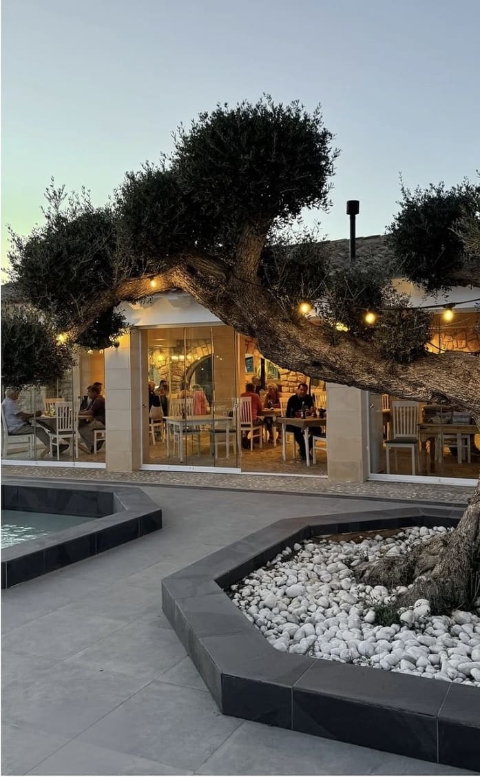 9 soveværelse Restaurant/Bar til salg i Lliber med garage - € 1.550.000 (Ref: 8683138)