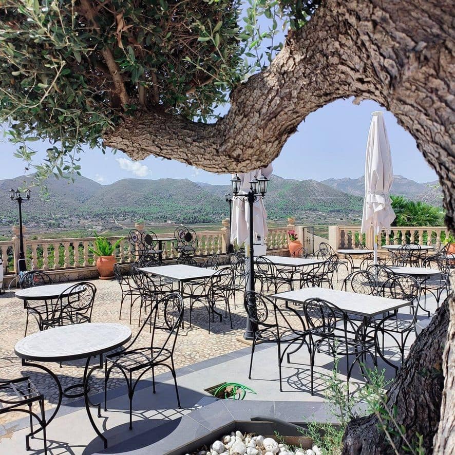 9 soveværelse Restaurant/Bar til salg i Lliber med garage - € 1.550.000 (Ref: 8683138)