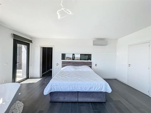 4 camera da letto Villa in vendita in Cumbre del Sol con piscina garage - 1.200.000 € (Rif: 8684459)